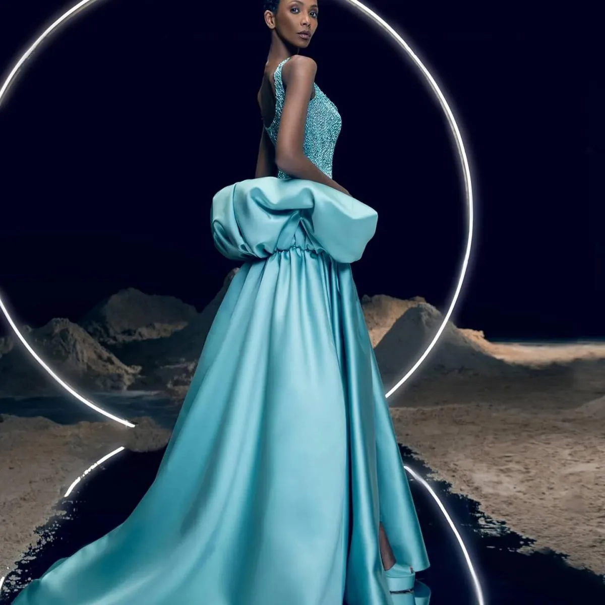2024 Couture abiti da festa lunghi in rilievo con gonna oversize abito formale unico alto basso abiti da festa eleganti par