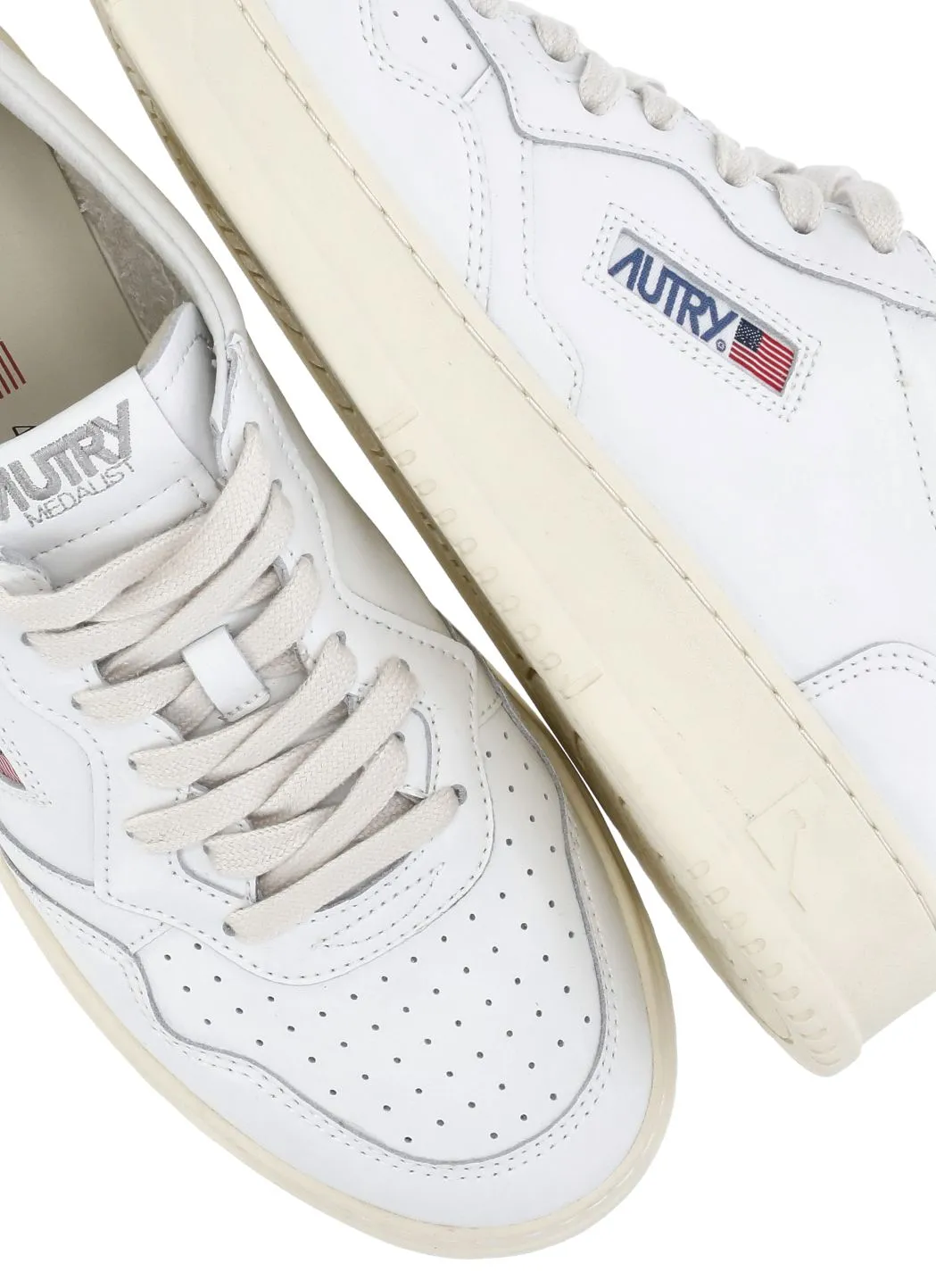  Autry Sneakers Medalist Low 