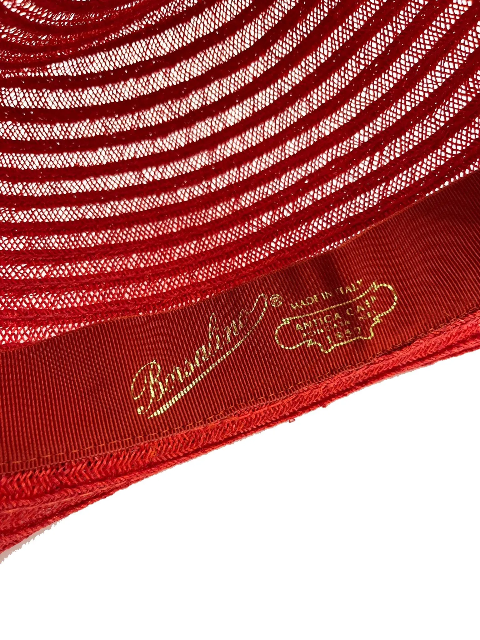 CAPPELLO ROSSO IN CANAPA