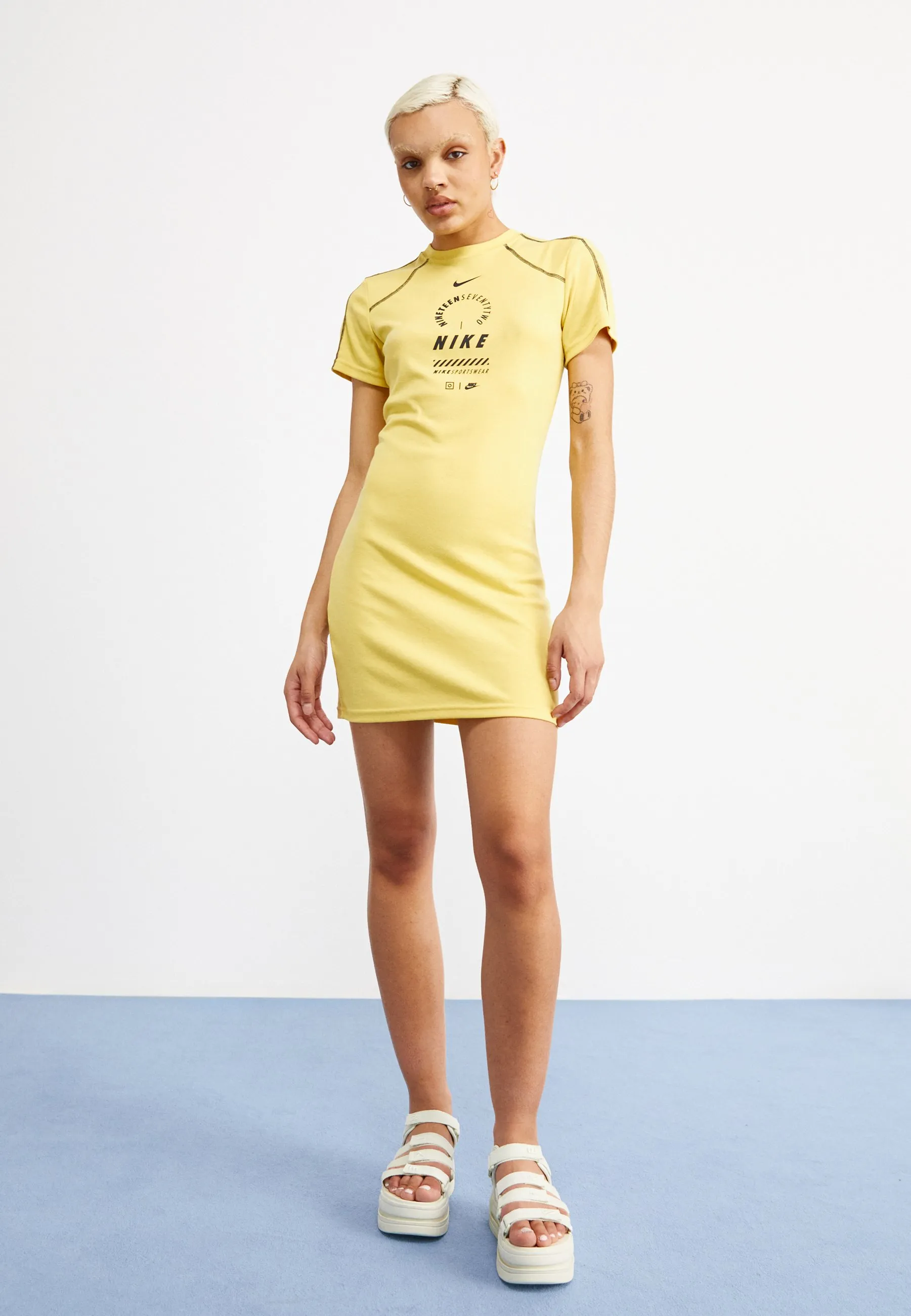 DRESS FEMME  - Vestito di maglina