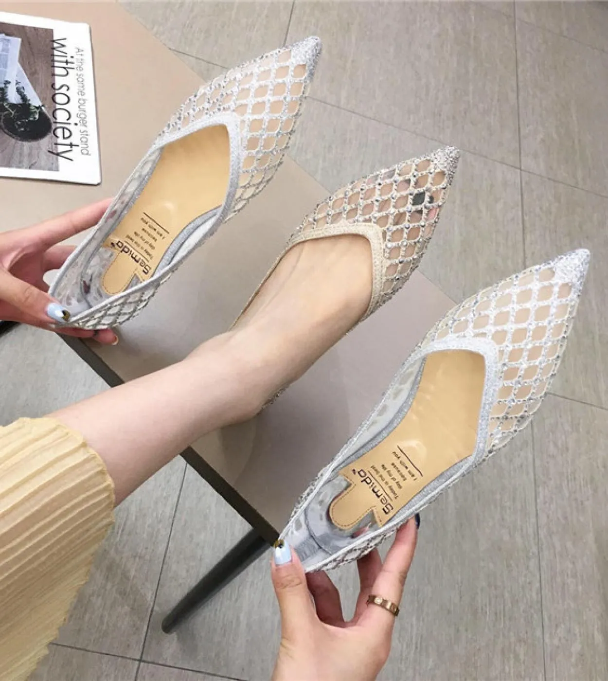 Estate nuove scarpe a punta da donna Bling Air Mesh scarpe comode scarpe morbide e comode scarpe casual slip on