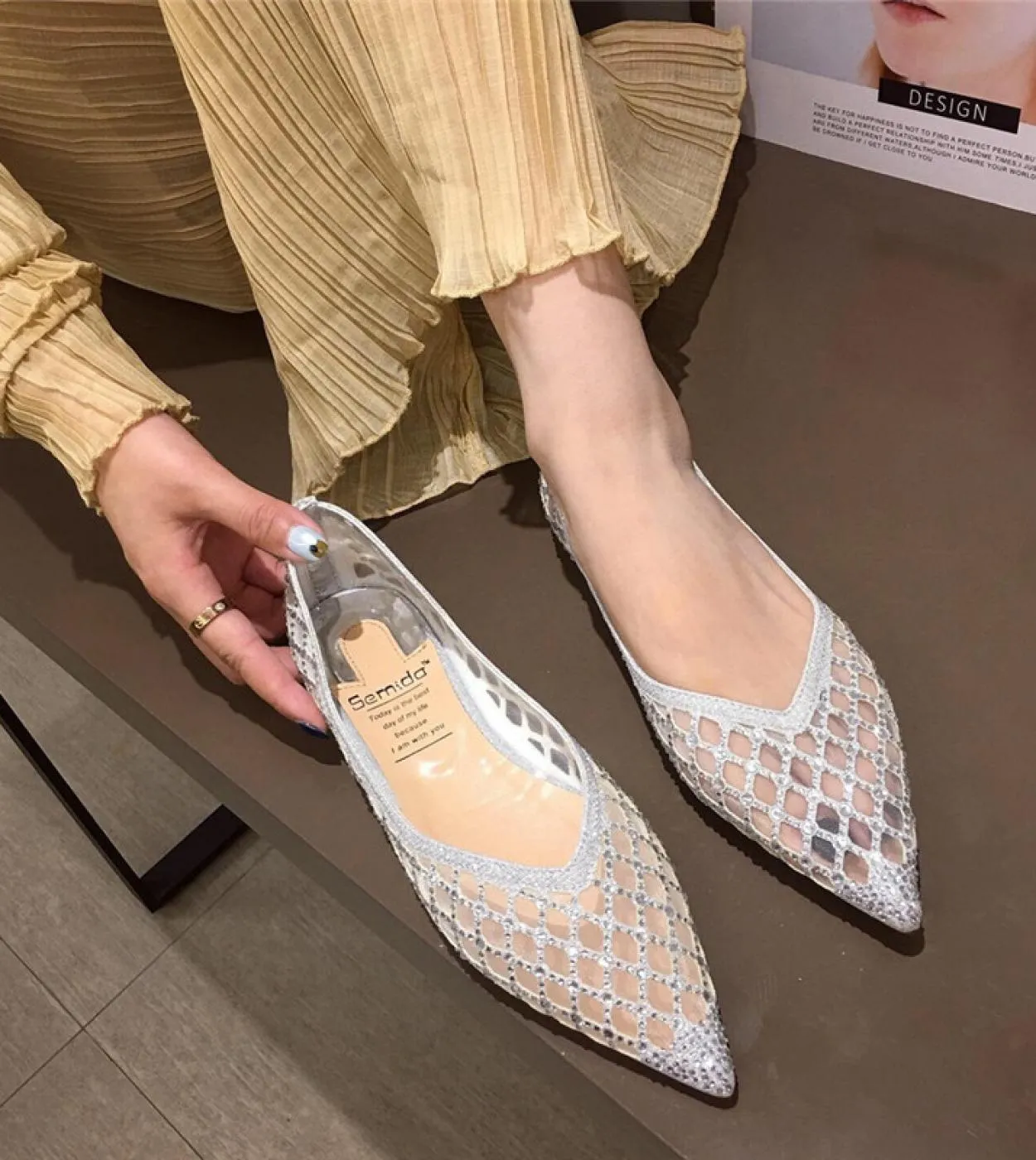 Estate nuove scarpe a punta da donna Bling Air Mesh scarpe comode scarpe morbide e comode scarpe casual slip on