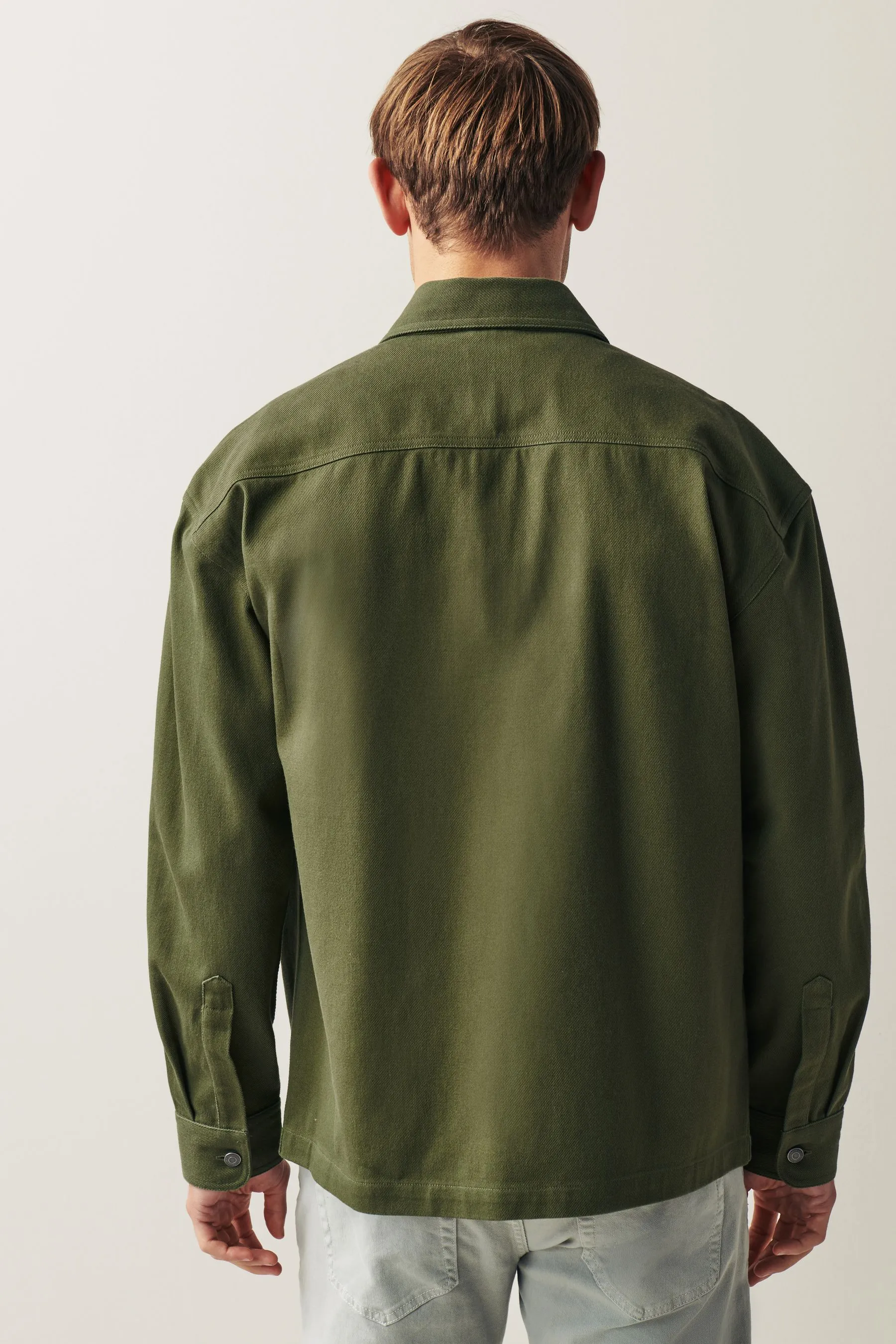 Giacca stile camicia con due tasche