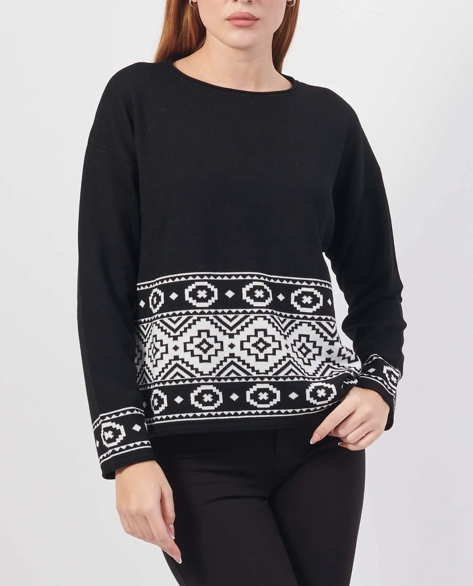 LOVELY      Maglione donna Lovely girocollo con ricamo