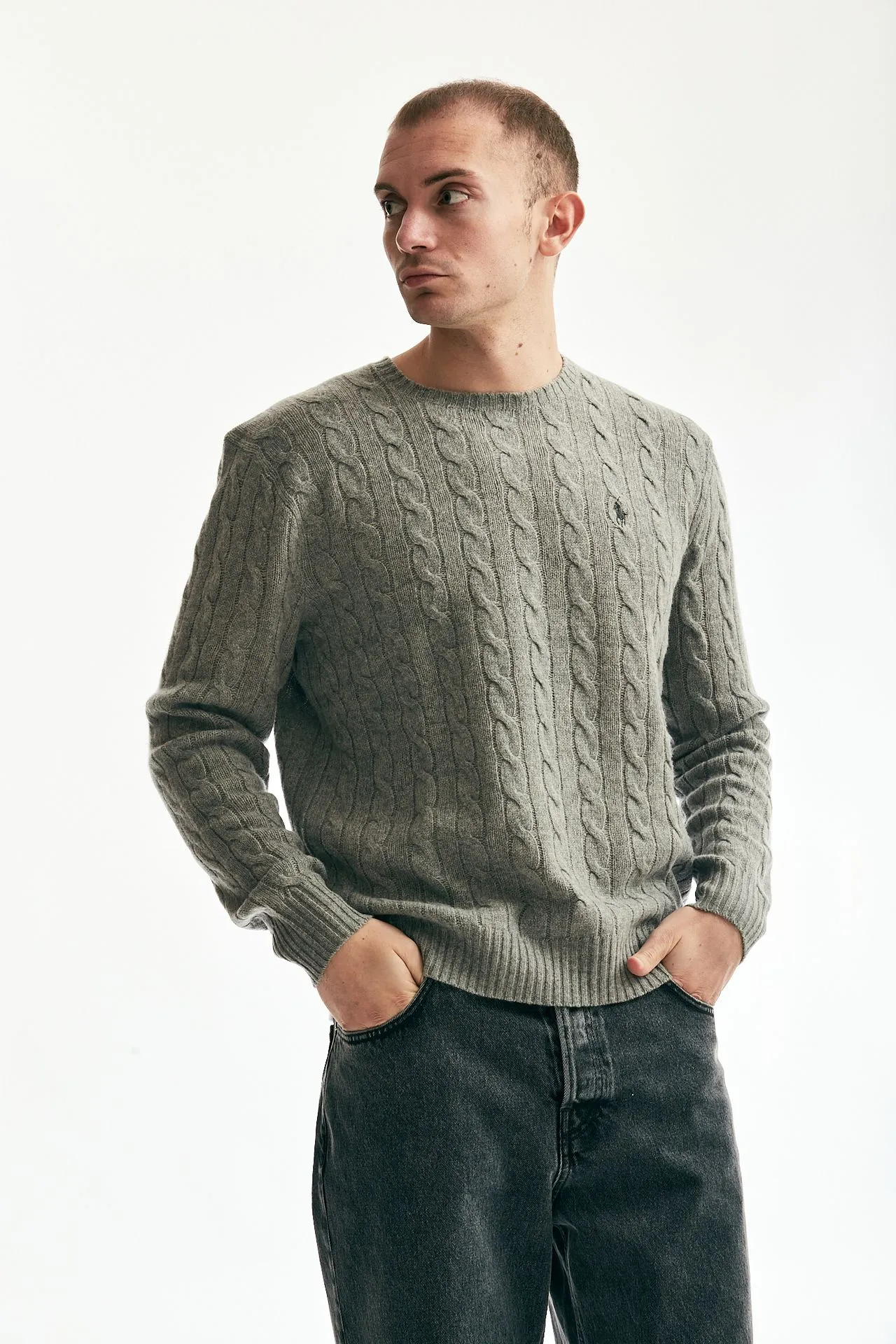 Maglia lana/cashmere a trecce grigio 