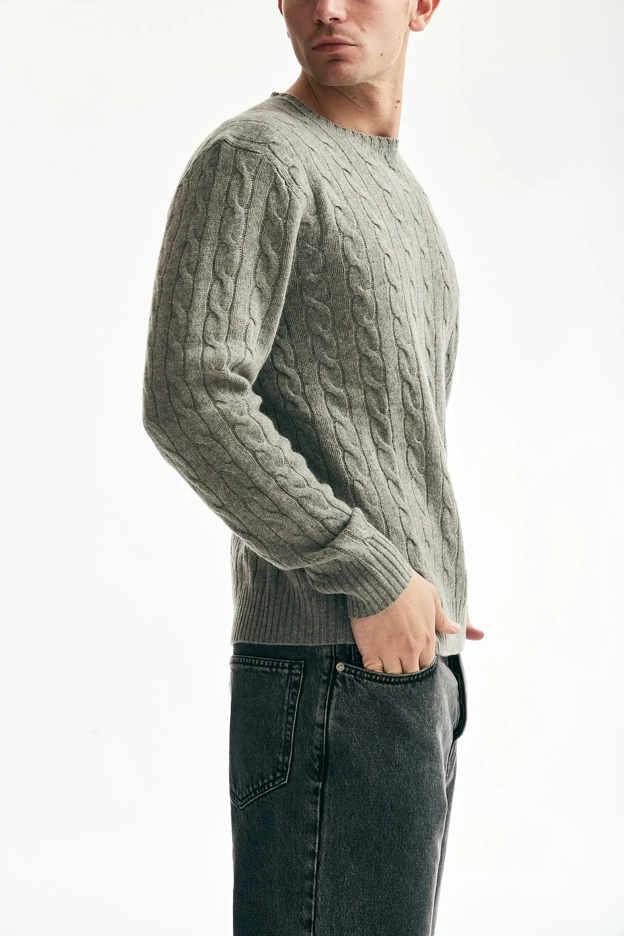 Maglia lana/cashmere a trecce grigio 