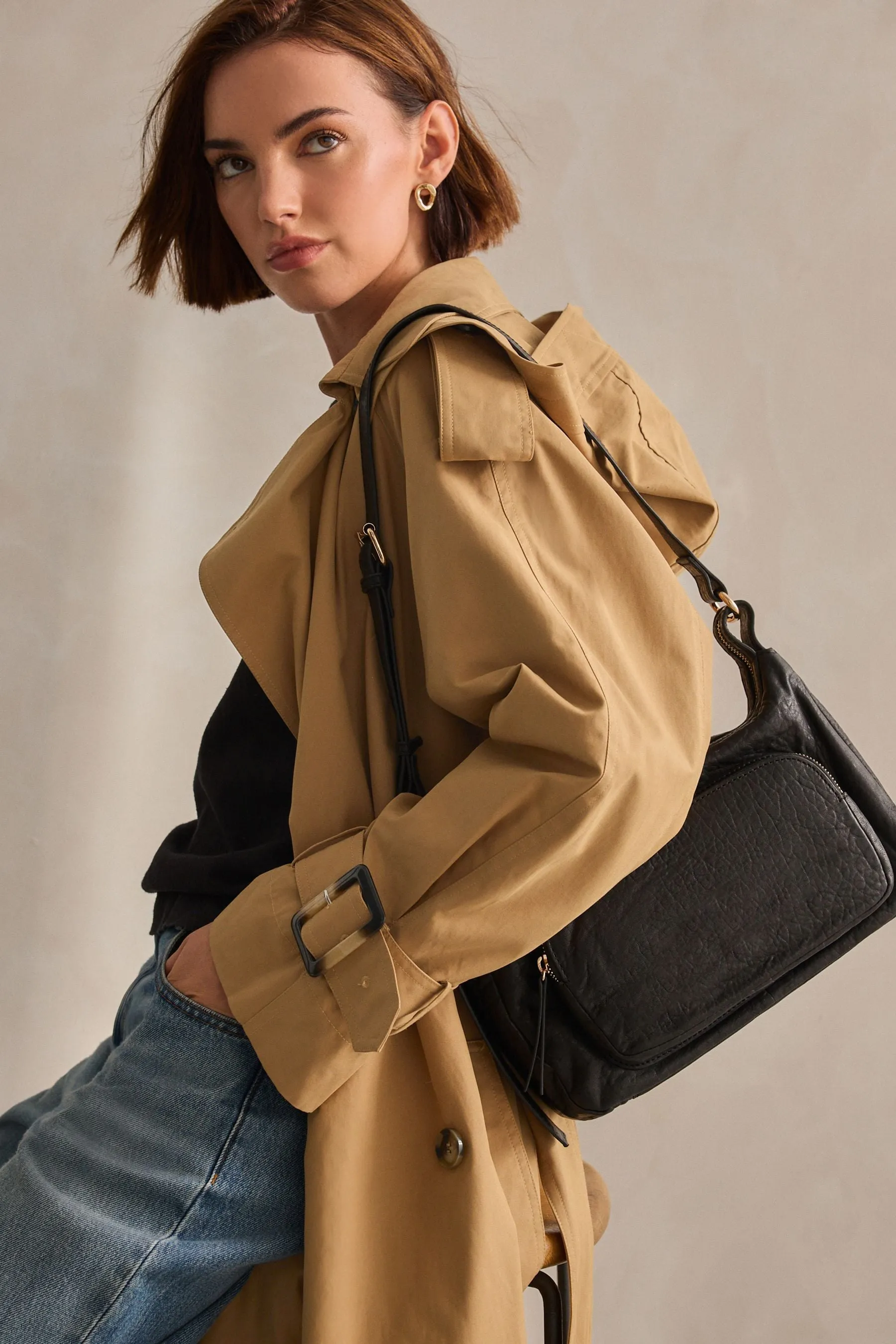 Nero  - Borsa in pelle con tasca sulle spalle
