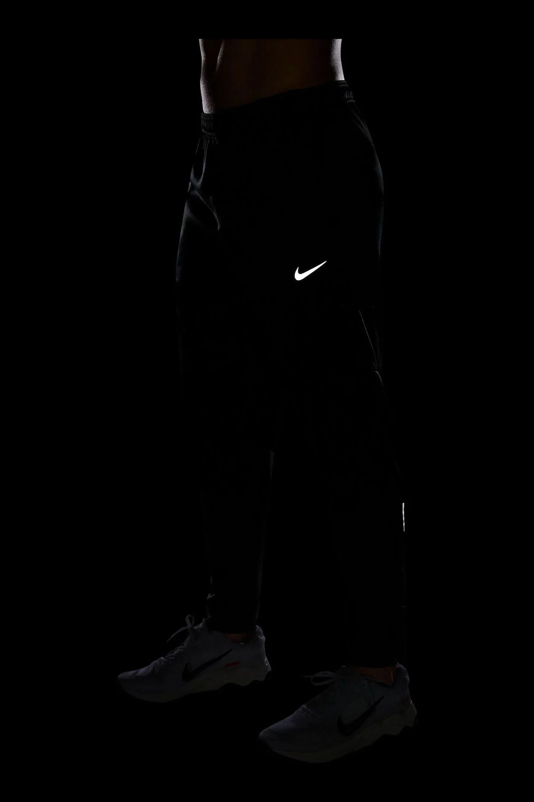 Nike Therma FIT Sphere Challenger Pantaloni da jogging da corsa idrorepellenti    