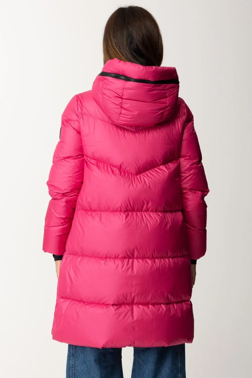 Piumino con dettagli a contrasto Fuxia