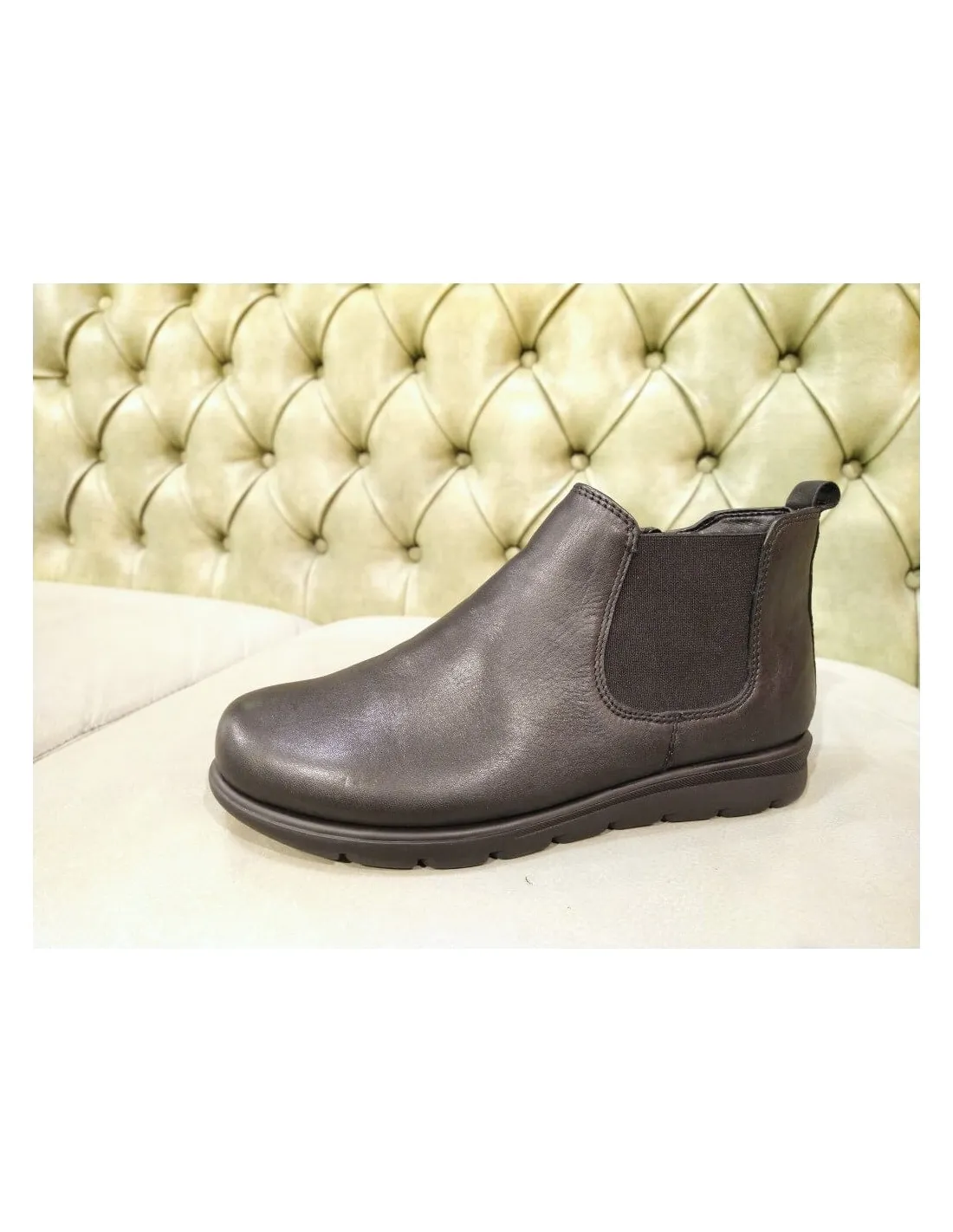 Scarpe comode con zeppa