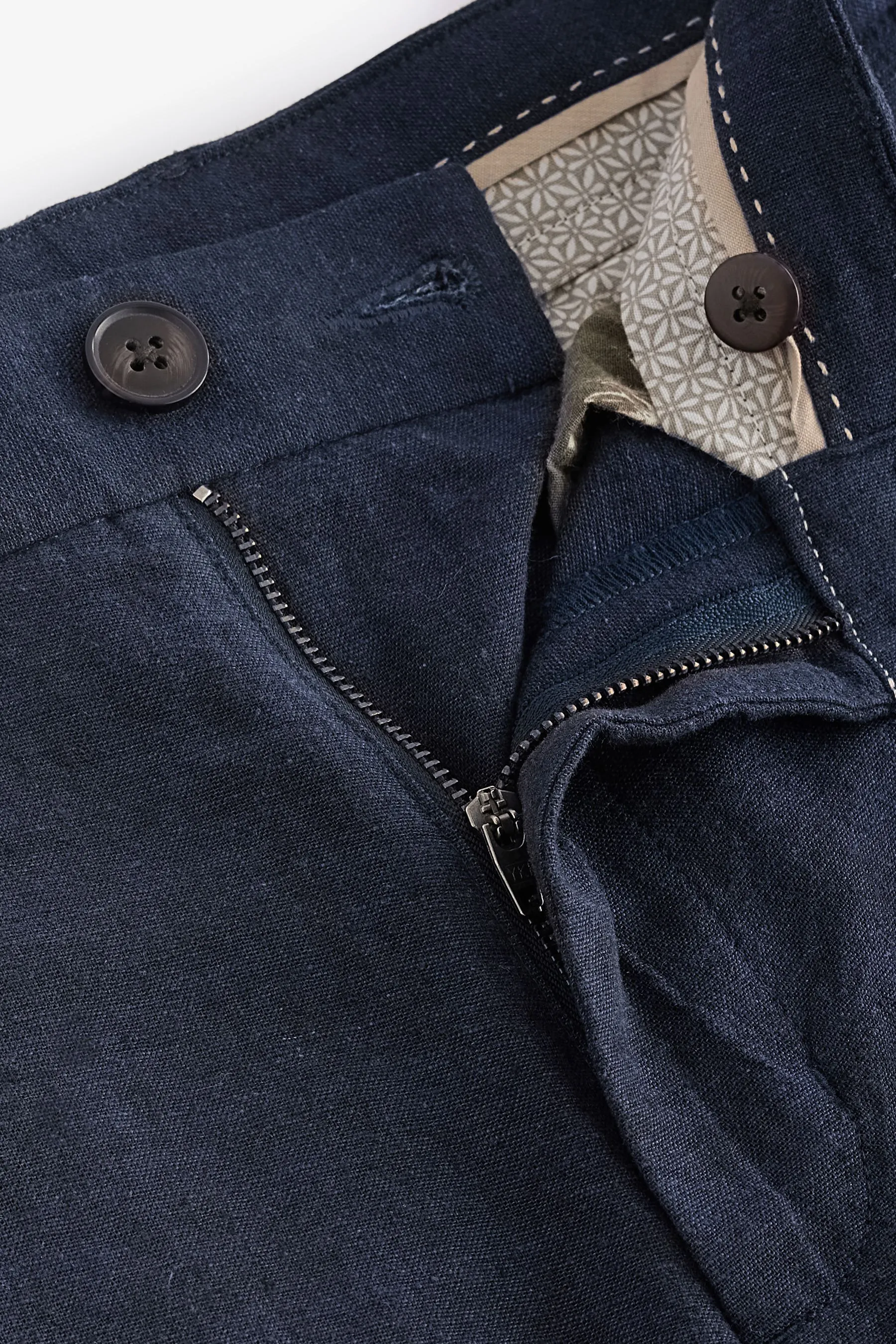 Shorts chino in lino cotone con cintura inclusa