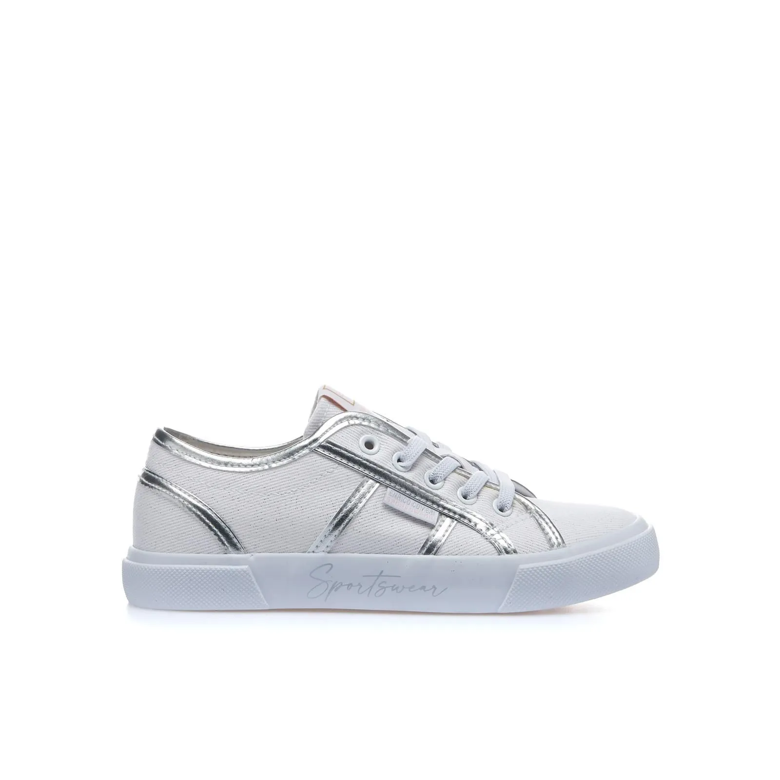 Sneakers bianche con dettagli laminati