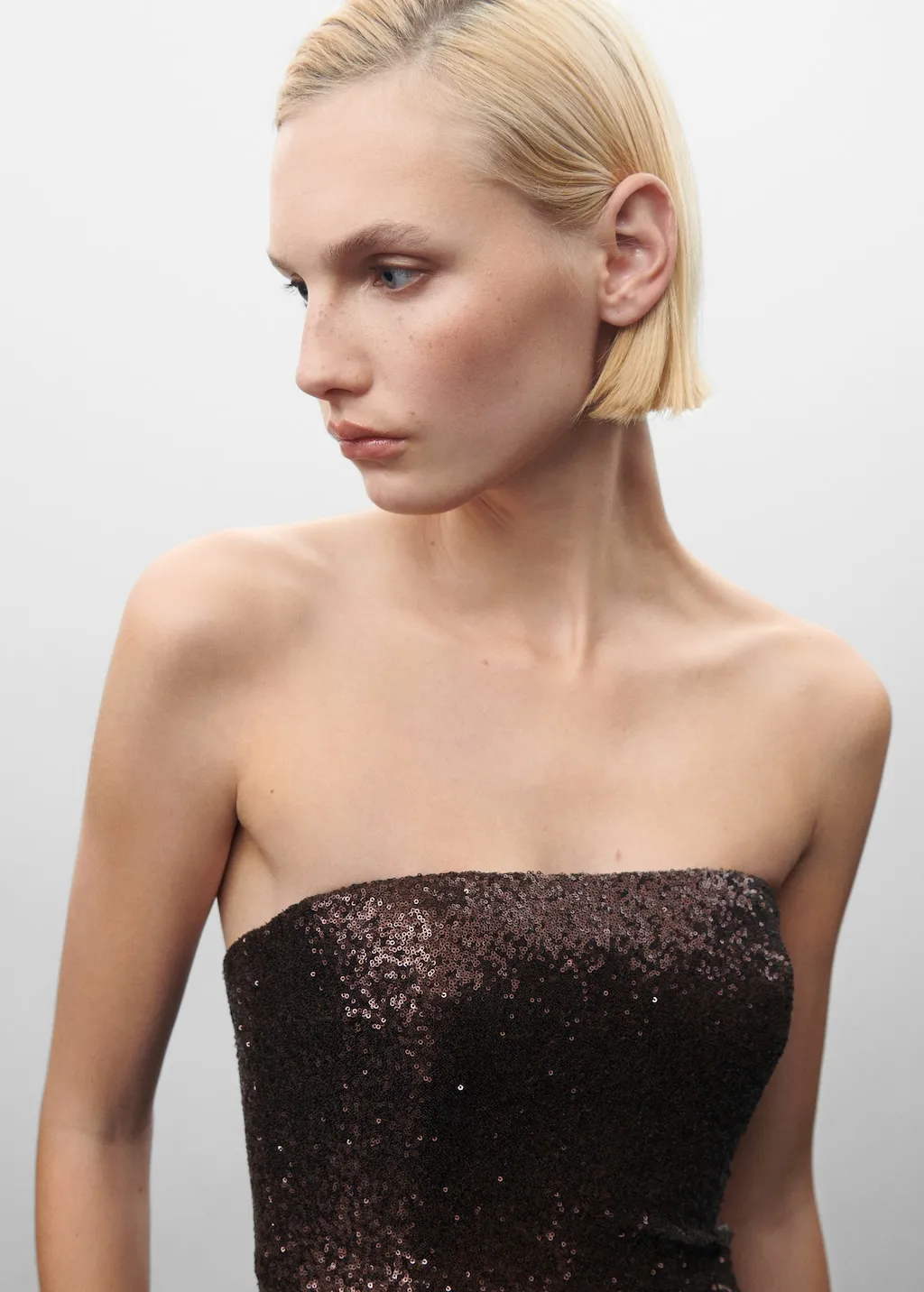 Vestito paillettes senza spalline